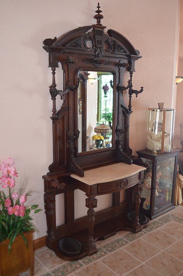 PERSONAL PROPERTY AUCTION IN WHITLEY COUNTY, INDIANA